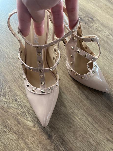 Lakované lodičky, 40