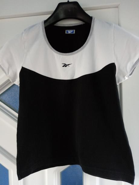 Tricko, reebok,l