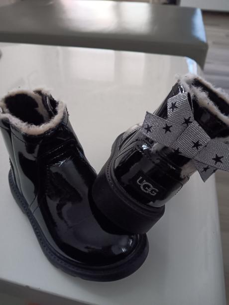 Cizmicky ugg, ugg,25