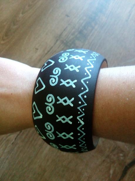 Čičmanský náramok, 