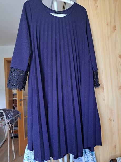 Modré skladané šaty m, m