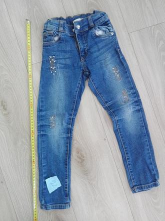 Dievcenske rifle, 122