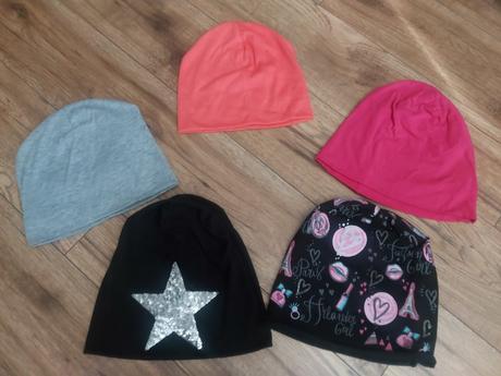 Čiapky smoulinky, cmp