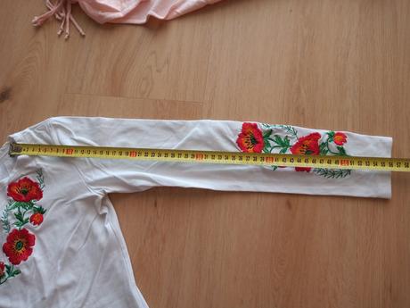 Tričko s výšivkou kvetov, s