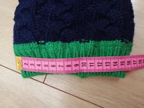 Teplučká čiapka, 74