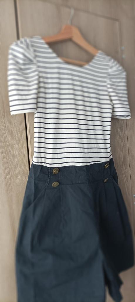 Námornícky overal, 34