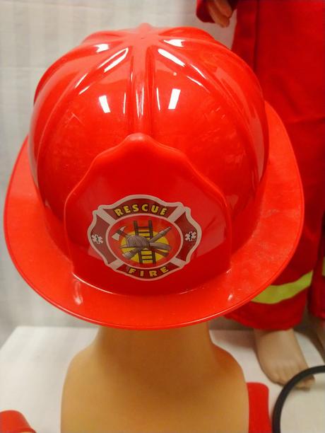 3diel. kostým požiarnik sam 2 hasiace sady 104-116,