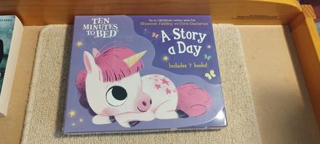 Ten minutes to bed - a story a day - 7 books,