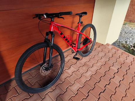 Predam trek x - caliber 8 xl, 28