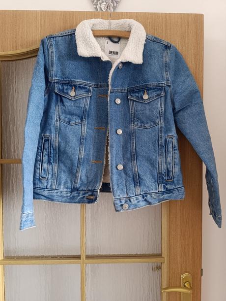 Zateplnená rifľová bunda, sinsay,s