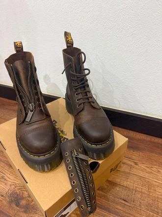 Topanky dr. martens - nenosené, 42