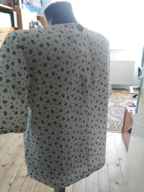 Top, marks & spencer,38