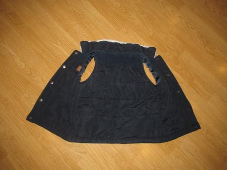 Mierne oteplená vesta v. 122, 122