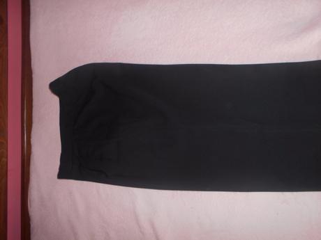 Ponúkam pánske elegantné nohavice, 46