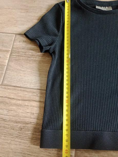 2x top pre mladé slečny, takko,146