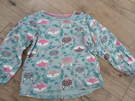 Tričko veľmi pekný stav, 122