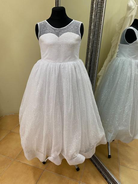 Biele lesklé šaty pre dievčatko, 146