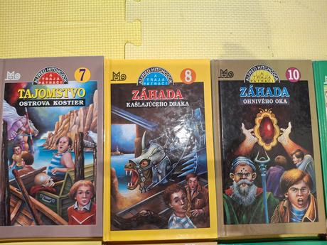18 knih zo serie traja pátrači, 