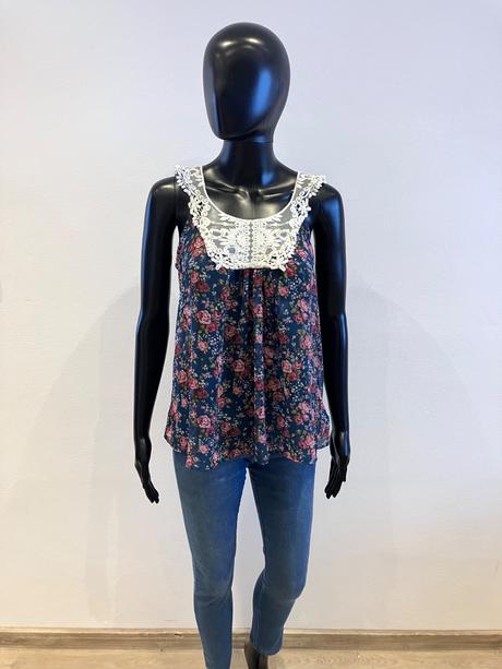 Kvetovaná blúzka s krajkou (s), s