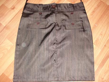 Pruzkovana elegantna suknicka, 38