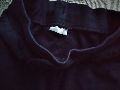 Čierne tepláky, 146