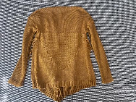 Kardigan so strapcami, s