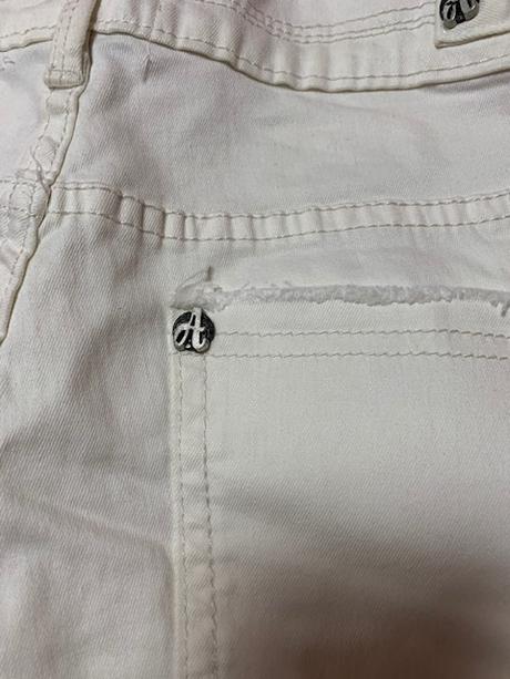 Rifľové kraťasy zn. amnesia, l