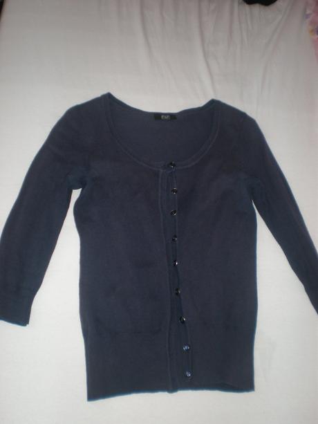 Modrý svetrík, f&f,xs