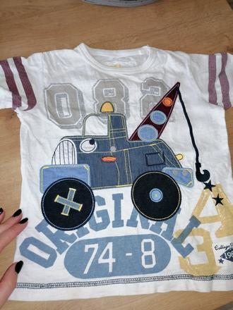 Tricko s nasitym autickom, next,104