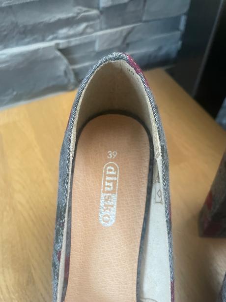 Kvietockove topanky dinsko, 39