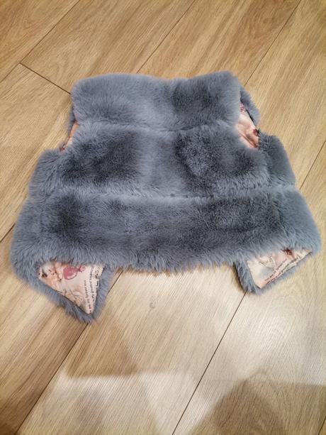 Kozusinova vesta, 122