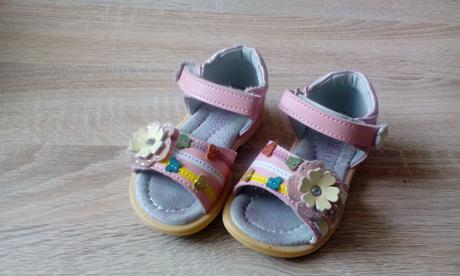 Sandalky pre dievcatko, 20