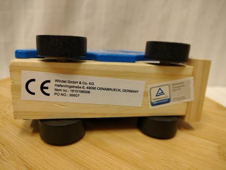 Drevené policajné autíčko, police, 15 cm, 