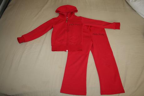 Tepláková súprava, 104