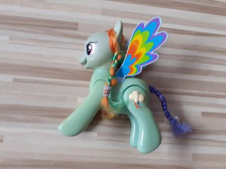 Rainbow dash pony zs.,