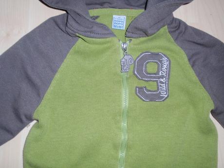 Svetrík s kapucňou, dopodopo,74