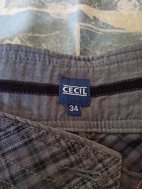 Sukňa, minimálne nosena, 46/48, 34