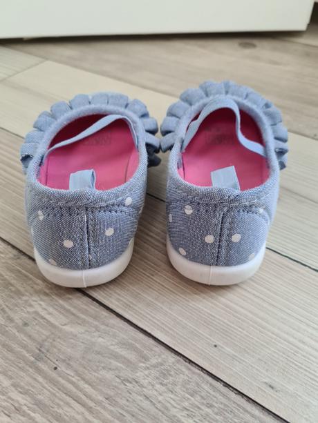 Baleríny (veľ. 24), 24