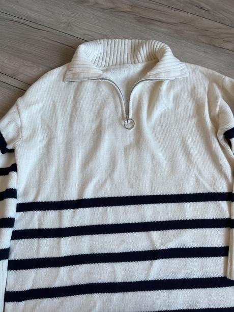 Dlhší pruhovaný sveter, m