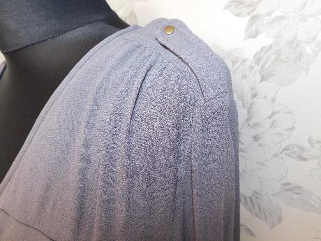 Luxusna trendy bluzka, 42