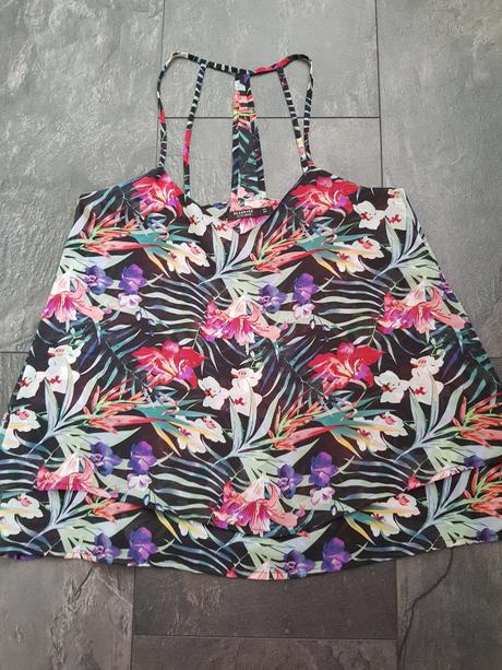 Kvietkovane volne tielko, reserved,s