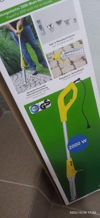 Teplovzdušná pištoľ na burinu,