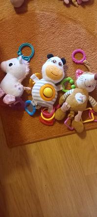 Hračky pre bábätko,