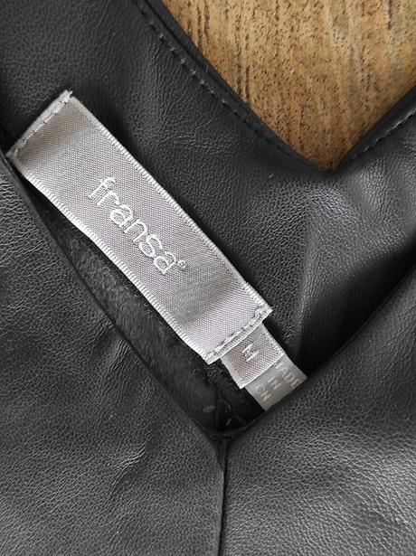 Koženkové šaty 40, m