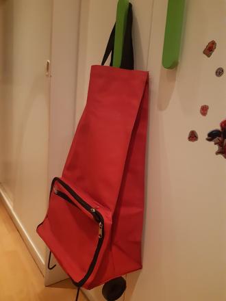 Predám tašku na kolieskach,