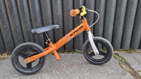 Odrážadlo b'twin s brzdou, 