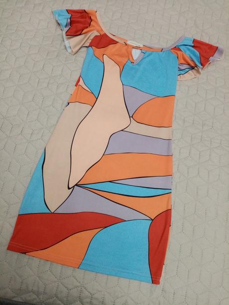 Sexi saty s carmen vystrihom, m