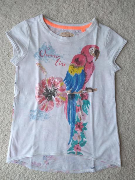 Tričko s papagájom, next,122