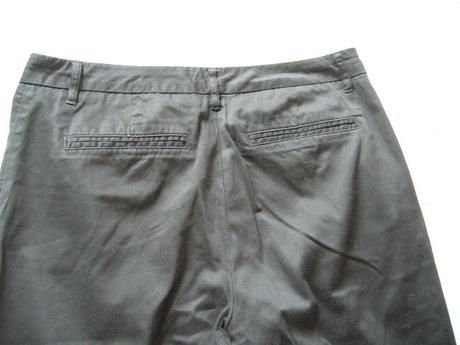 Športove nohavice, 42