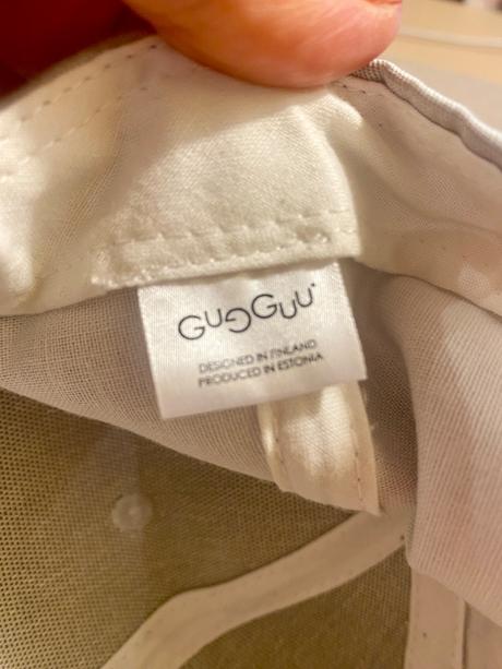 Šiltovka gugguu, s, s